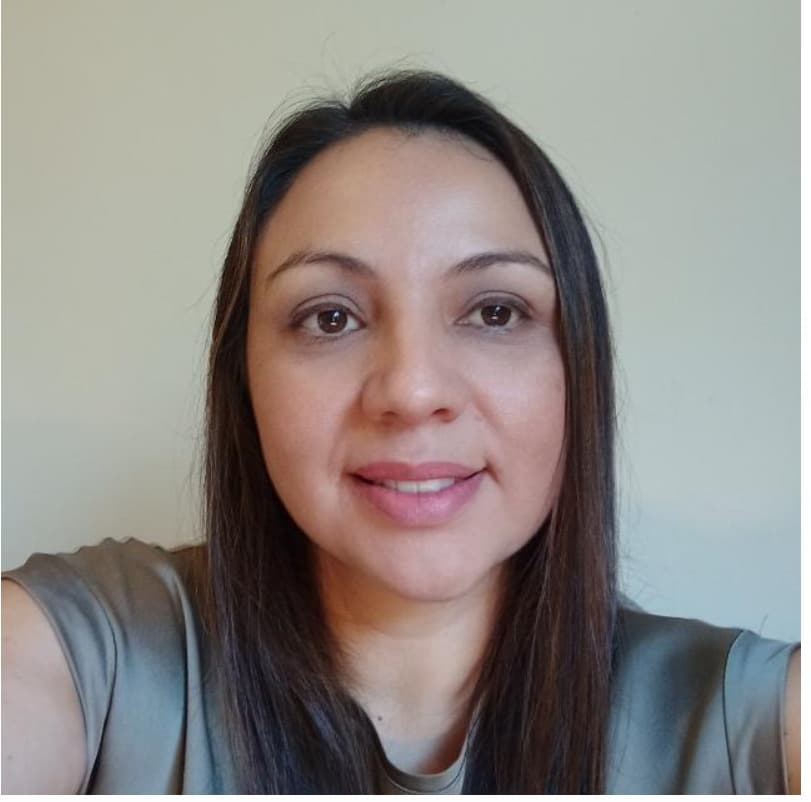 Amparo Cabrera Ventura - Asesora en temáticas educativas, facilitadora y terapeuta